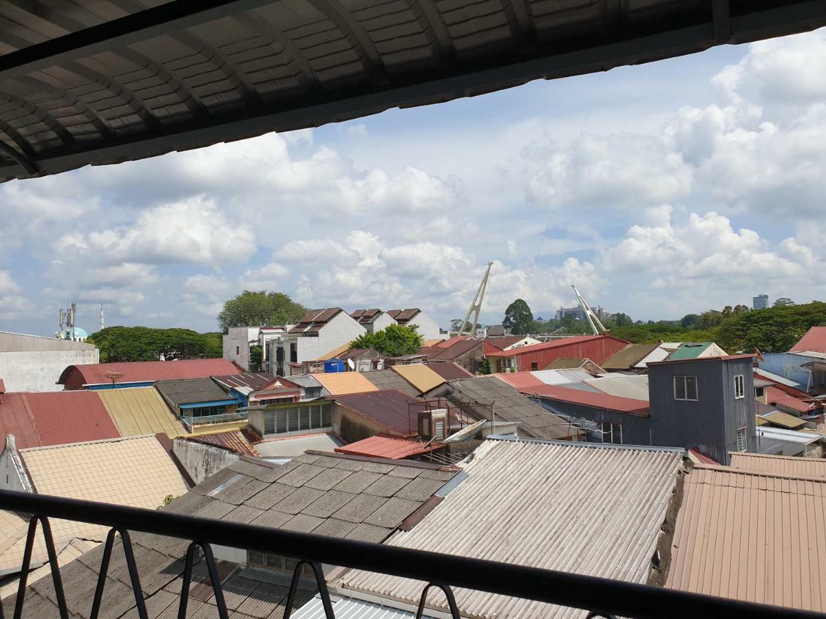 Hornbill'S Nest Kuching Exterior foto